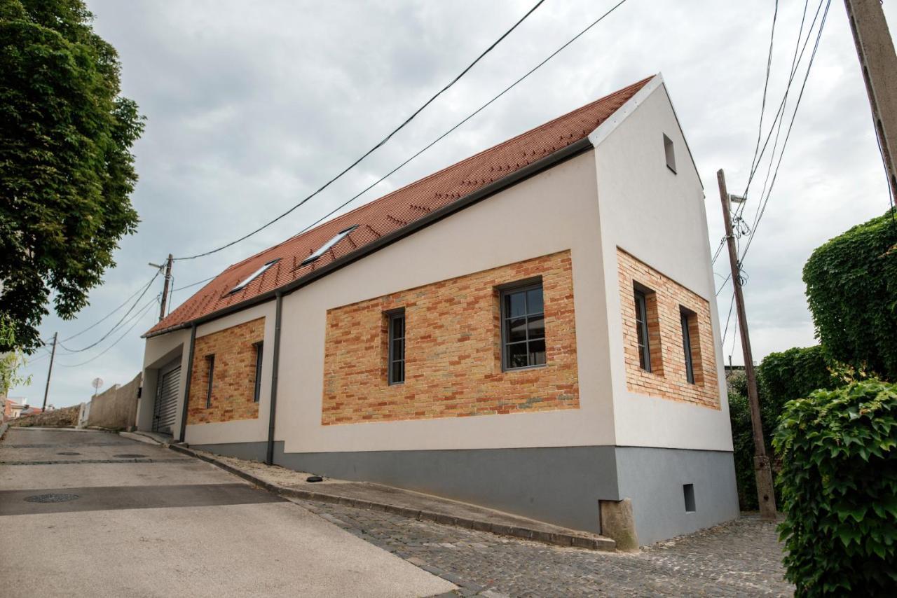 Loftlakásom**** Veszprém Exterior foto